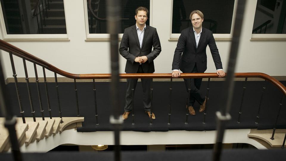 Niels Klok (rechts) CFA deGIRO en en Gijs Nagel (links) Foto: Peter Strelitski