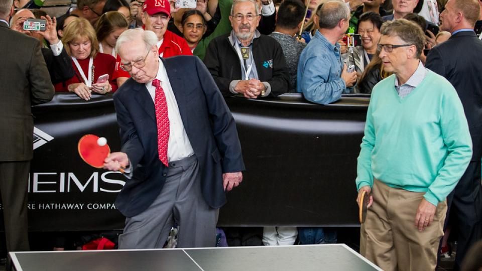 Buffett en Gates aan het pingpongen